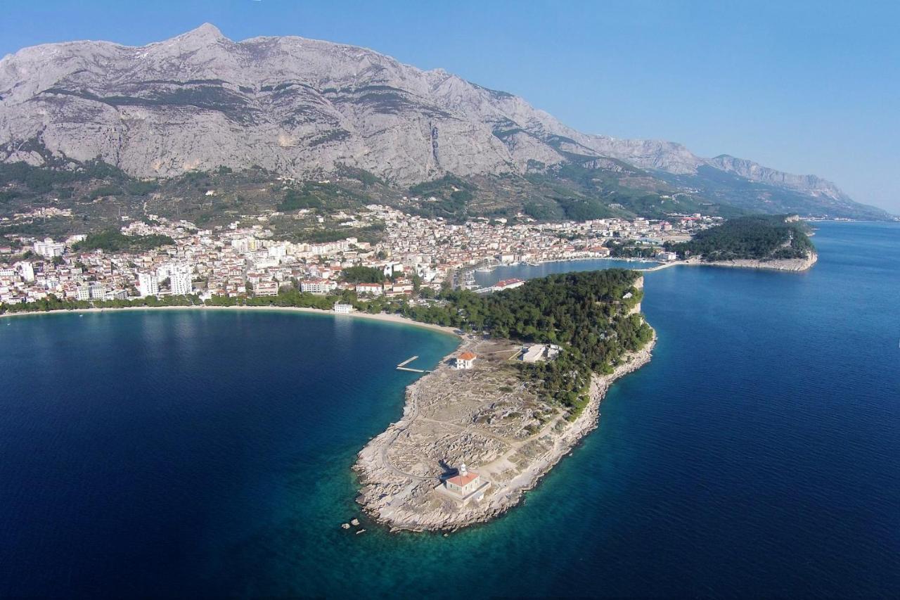 With A Parking Space - 13871 * Makarska